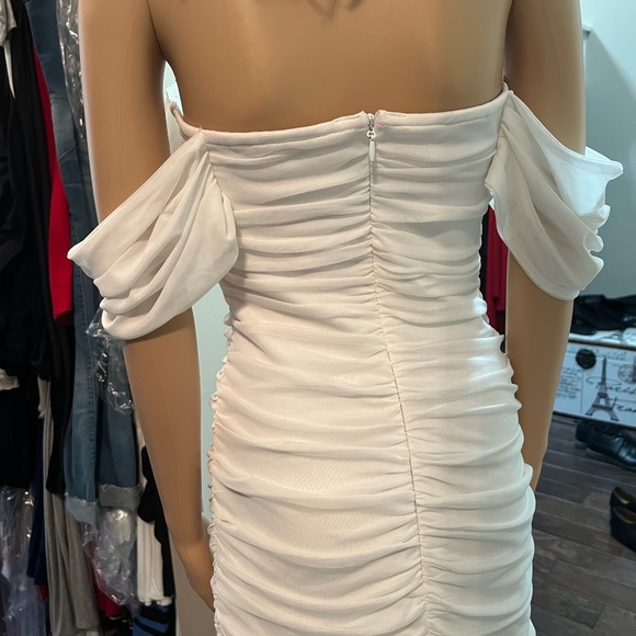 White Chiffon/Rayon Draped Evening Dress Sz10 - Picture 8 of 16